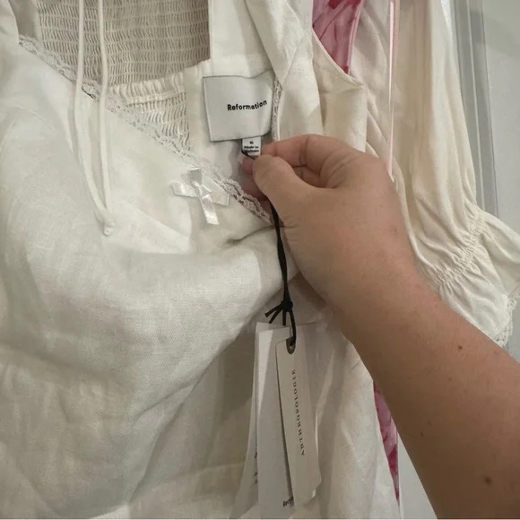 Reformation Loula Linen Mini Dress in White - Picture 9 of 10